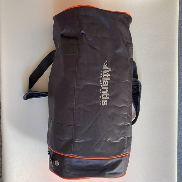 Atlantis Events Duffel/Backpack - Picture 6 of 11